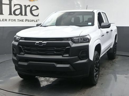New 2026 Chevrolet Colorado W/T w/ WT Custom Package AWD/4WD image 7