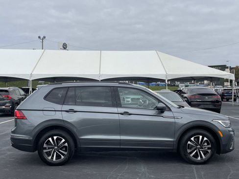 Used 2023 Volkswagen Tiguan S image 7