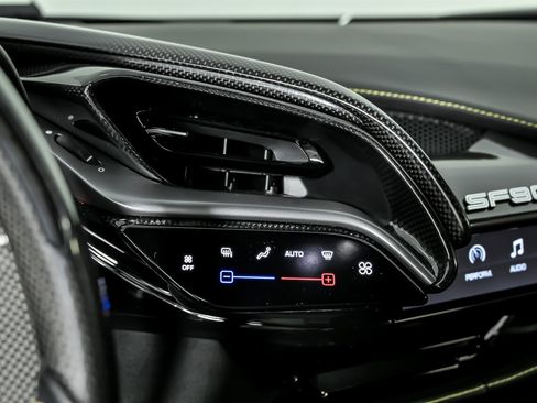 Used 2022 Ferrari SF90 Stradale image 30
