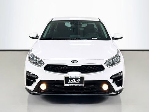 Used 2021 Kia Forte LXS image 2
