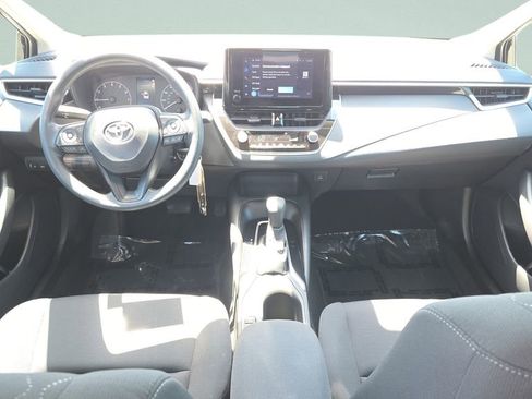 Used 2024 Toyota Corolla LE FWD image 11