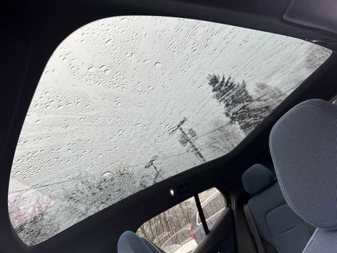 New 2026 Volvo EX30 Ultra image 22