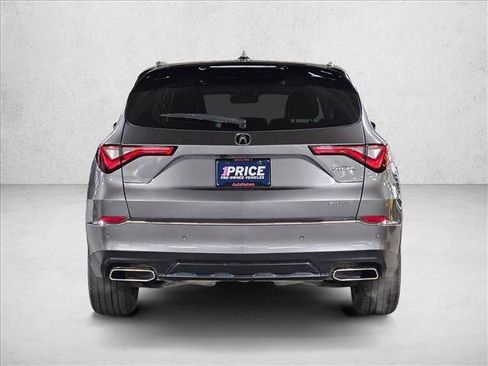 Used 2023 Acura MDX SH-AWD w/ Advance Package image 7