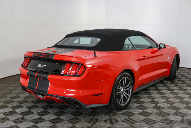 Used 2017 Ford Mustang GT Premium RWD image 11
