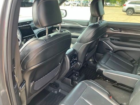 Certified 2022 Jeep Grand Cherokee L Overland AWD/4WD image 22