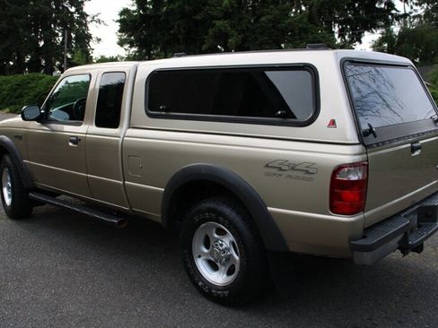 Used 2001 Ford Ranger XLT AWD/4WD image 4