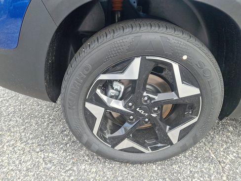 New 2026 Kia Seltos S image 10