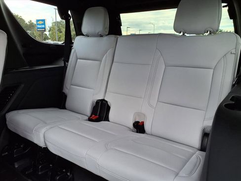 New 2025 Chevrolet Tahoe Premier image 16