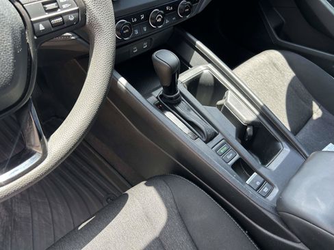 Certified 2023 Honda Accord EX image 13