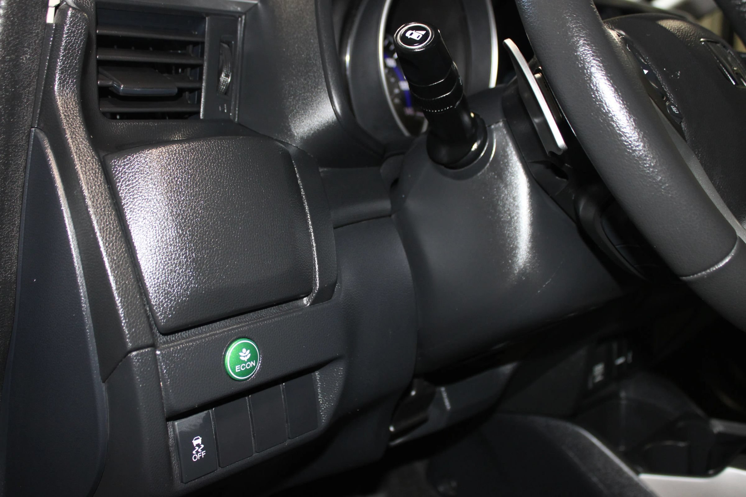 Used 2017 Honda Fit EX-L image 24