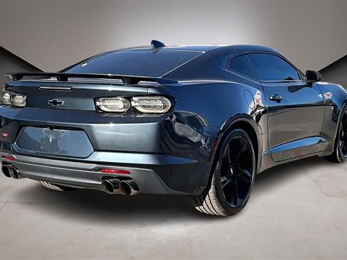 Used 2021 Chevrolet Camaro SS image 6