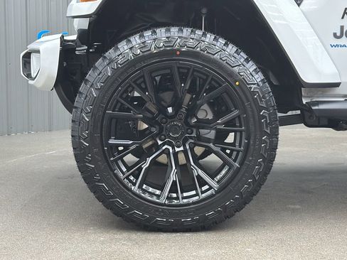 Used 2024 Jeep Wrangler Sport S 4xe w/ Convenience Group image 9