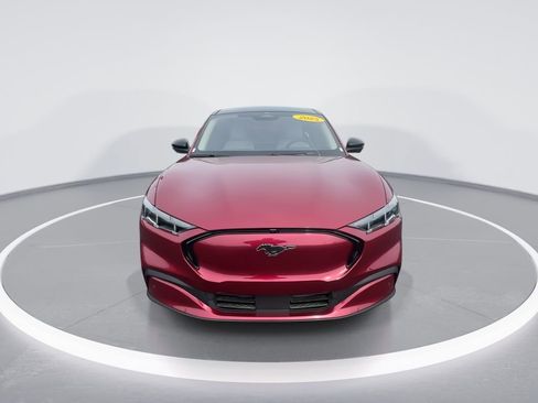 Used 2025 Ford Mustang Mach-E Premium image 3