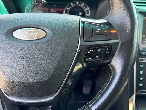 Used 2016 Ford Explorer Platinum AWD/4WD image 13