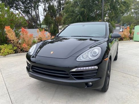 Used 2012 Porsche Cayenne AWD/4WD image 1