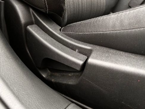 Used 2024 Nissan Altima 2.5 SV image 32