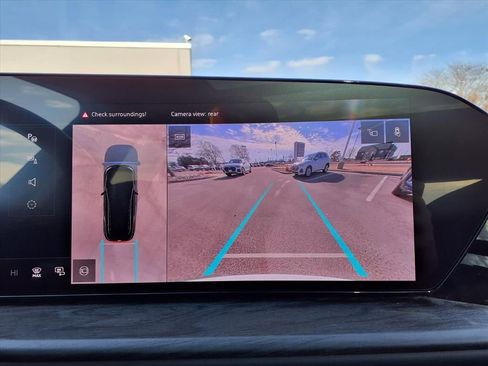 New 2025 Audi Q5 Prestige image 15