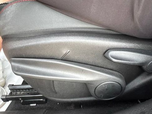 Used 2024 Dodge Hornet GT AWD/4WD image 32