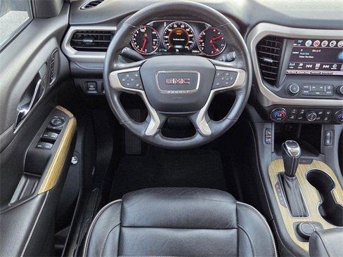 Used 2019 GMC Acadia Denali image 12