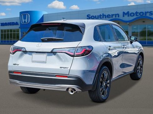 New 2026 Honda HR-V Sport image 4