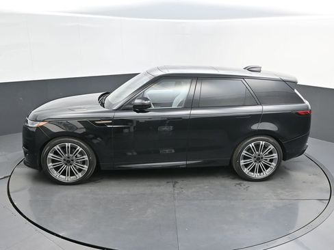 New 2026 Land Rover Range Rover Sport Dynamic SE image 33