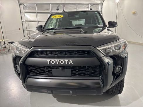 Used 2024 Toyota 4Runner TRD Pro AWD/4WD image 2