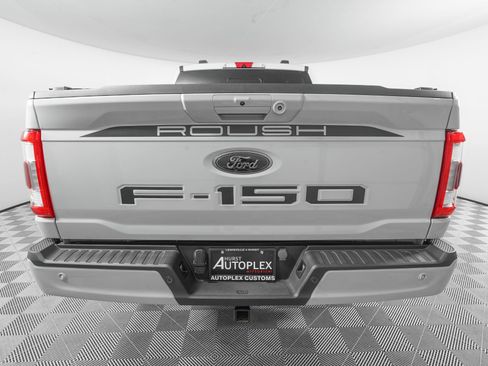 Used 2023 Ford F150 Lariat w/ Max Trailer Tow Package AWD/4WD image 5