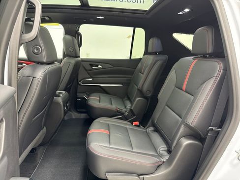 New 2026 Chevrolet Traverse RS image 20