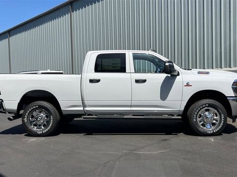 Used 2025 RAM 2500 Tradesman image 3