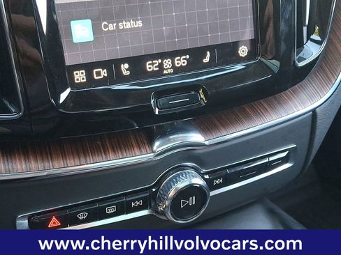 Certified 2024 Volvo XC60 T8 Plus w/ Protection Package Premier image 16