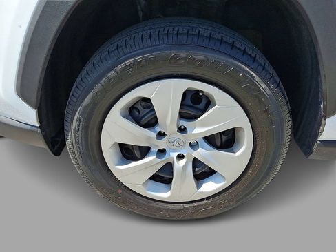 Used 2024 Toyota RAV4 LE FWD image 8