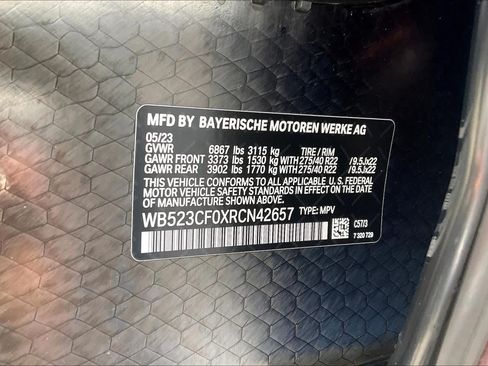 Used 2024 BMW iX xDrive50 w/ Sport Package AWD/4WD image 38