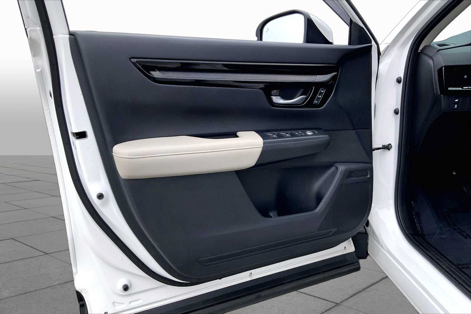 Used 2024 Honda CR-V EX-L image 21