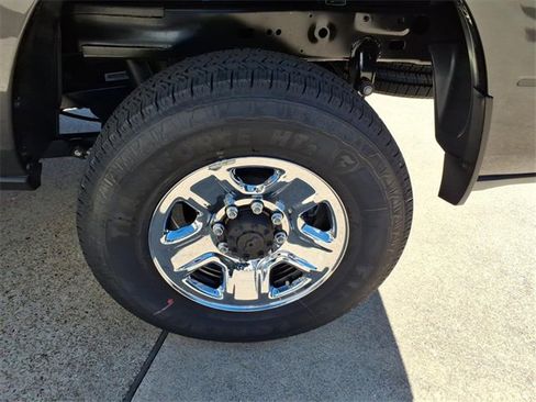 New 2026 RAM 2500 Tradesman image 18