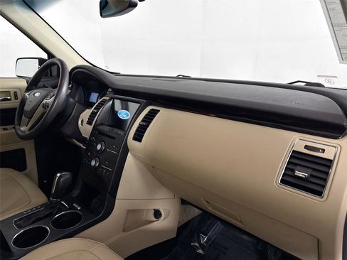 Used 2017 Ford Flex SEL w/ Equipment Group 202A image 40