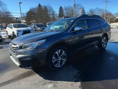 Used 2020 Subaru Outback Touring XT image 4