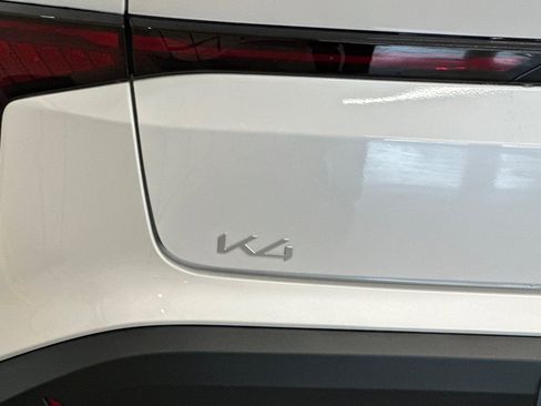 New 2026 Kia K4 EX FWD image 19