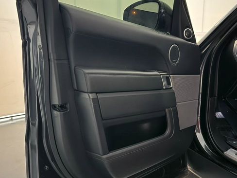 Used 2017 Land Rover Range Rover Sport Supercharged image 17