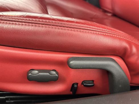 Used 2005 Chevrolet Corvette Convertible w/ Preferred Equipment Group image 13