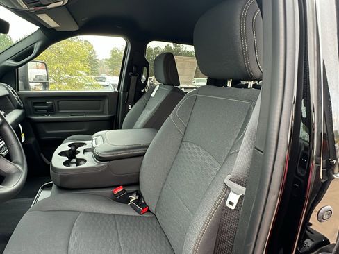 New 2026 RAM 3500 Tradesman image 17