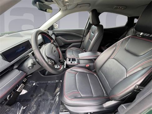 Used 2025 Ford Mustang Mach-E Premium w/ Sport Appearance Package image 10