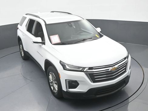 Used 2023 Chevrolet Traverse LT image 57