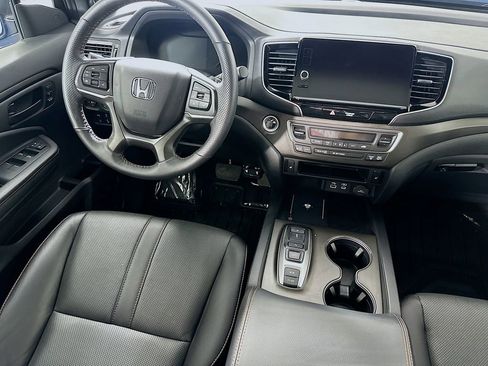 Used 2025 Honda Ridgeline TrailSport+ image 17