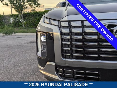 Used 2025 Hyundai Palisade Calligraphy AWD/4WD image 9