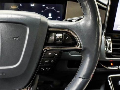 Used 2020 Lincoln Navigator L Black Label w/ Cargo Convenience Package image 33