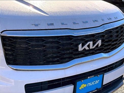 Used 2022 Kia Telluride EX w/ Towing Package image 32