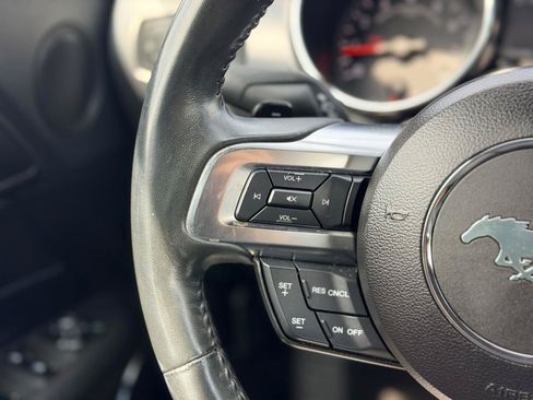 Used 2018 Ford Mustang GT Premium RWD image 15