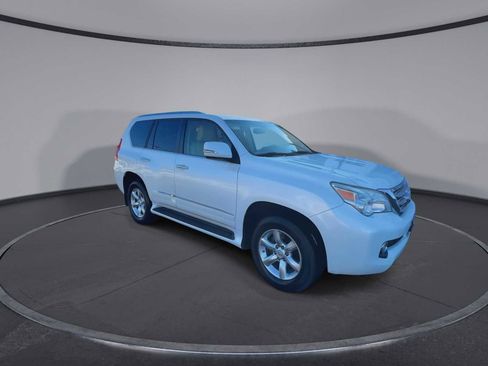 Used 2012 Lexus GX 460 image 2