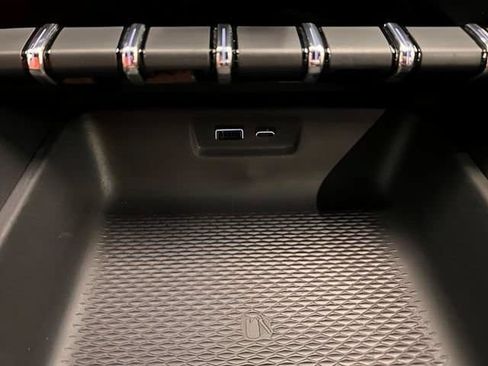 Certified 2025 GMC Terrain Elevation AWD/4WD image 24