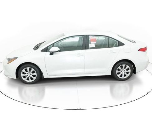 New 2026 Toyota Corolla LE FWD image 2